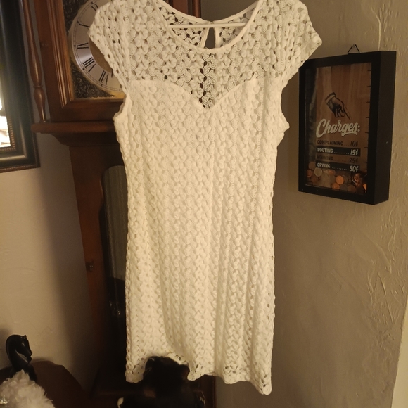 FOREVER 21 RETO STYLE CROCHETED MINI DRESS sz MED - Picture 5 of 11